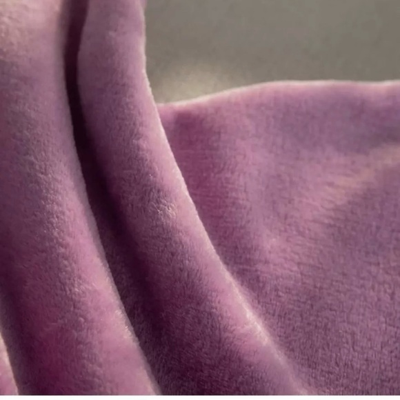 Mermaid Tail Blankets Glittering Wearable Cute Cozy Soft Flannel Rainbow - Picture 5 of 8